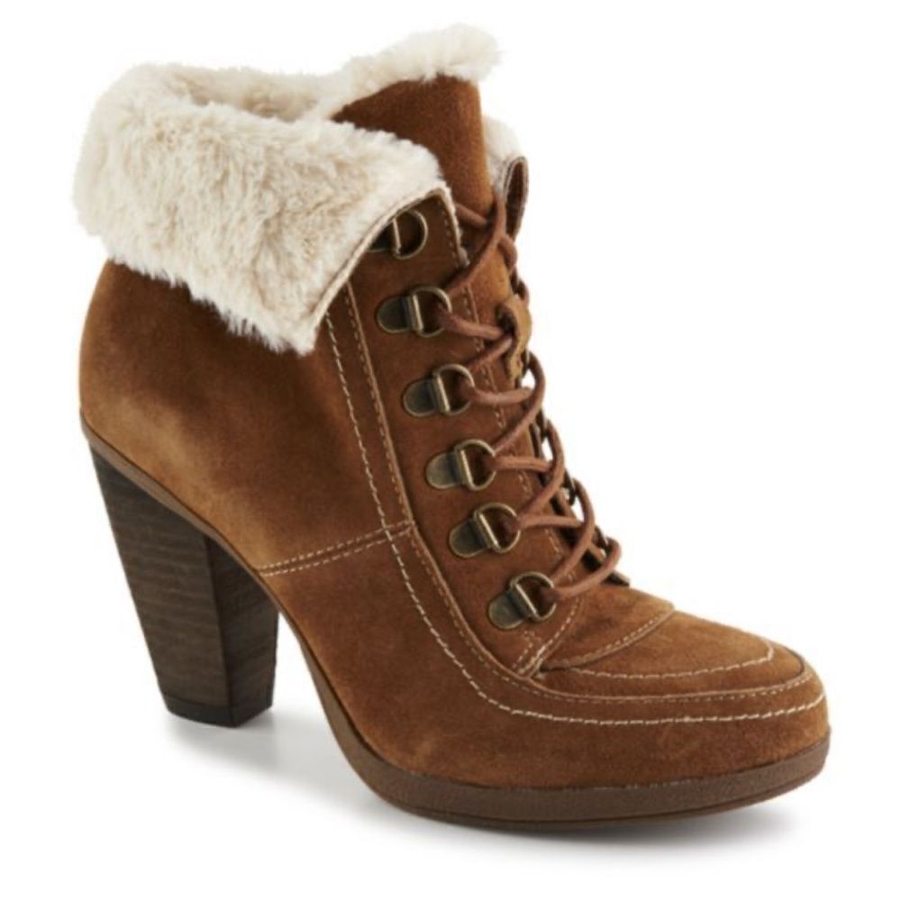 NWOB M.P.S “falisha” Suede Boots
